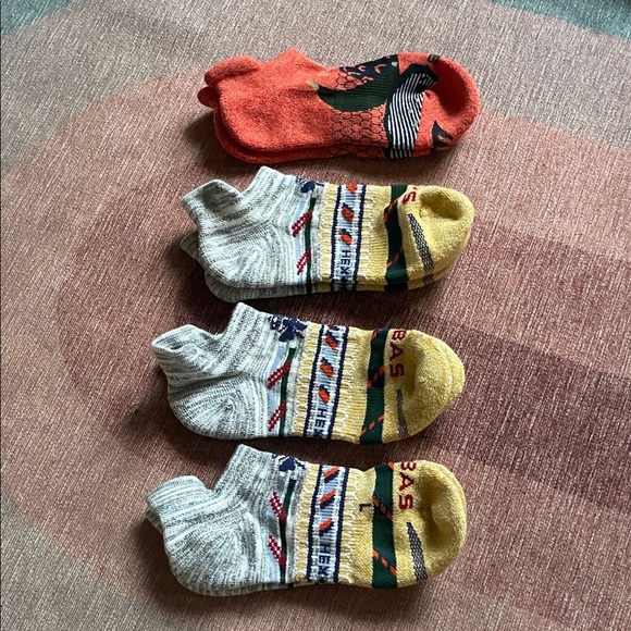 (4) NEW Bombas Colorful Fall Patterned Socks Set - Picture 3 of 7